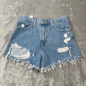 Levis Shorts Size 28 High Waisted Mom Light Wash Distressed Denim Raw Hem
